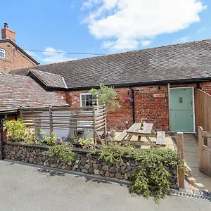 Holiday home The Dairy, Chester